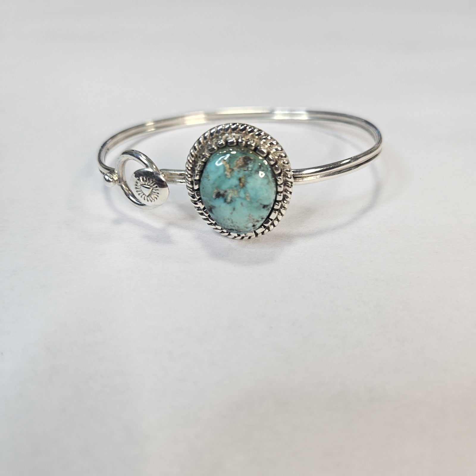 Green-blue oval turquoise cabochon sterling silver cuff — Navajo handcrafted by Teddy